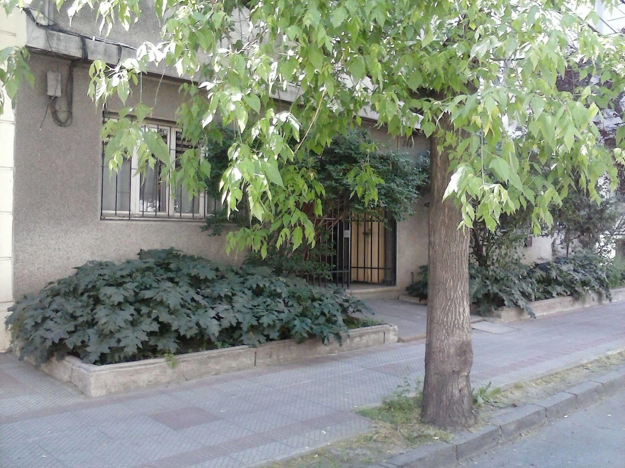 Marilu 'S Bed And Breakfast Hostel Santiago de Chile Exterior foto